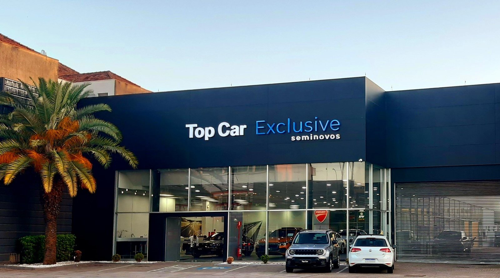 Top Car Exclusive: seminovos premium ganham loja padrão concessionária