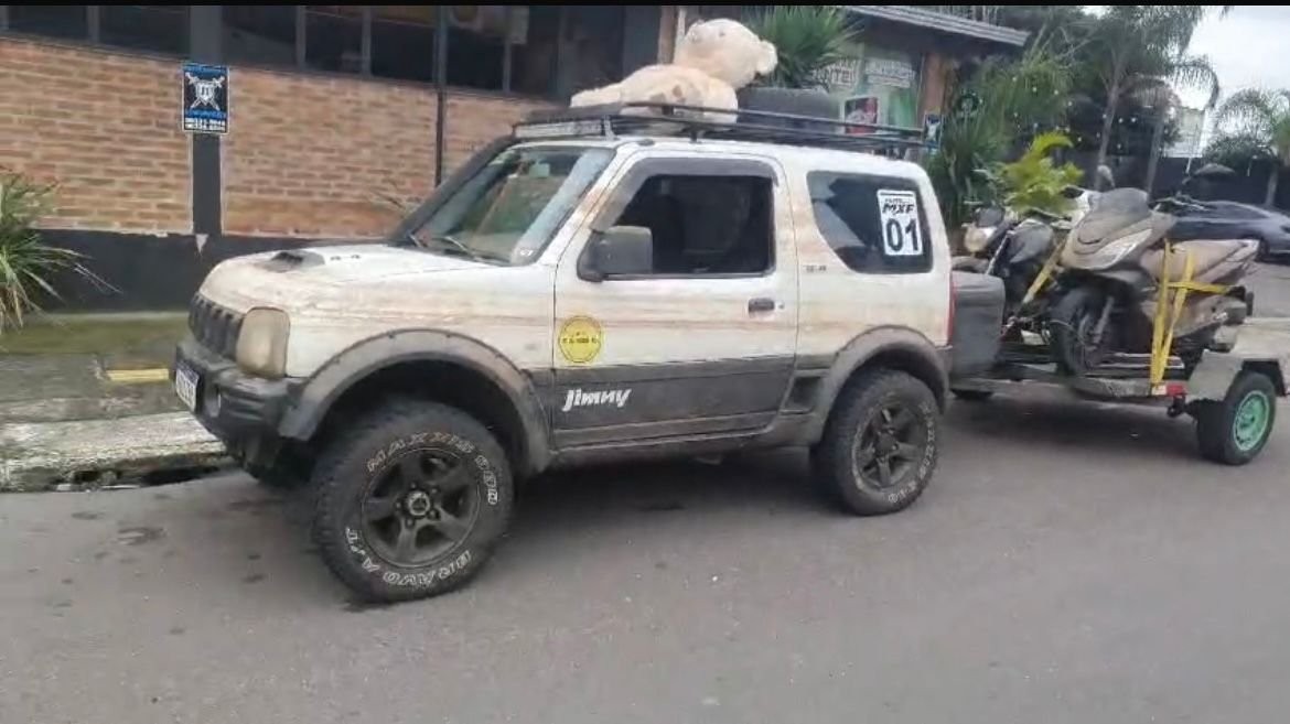 Jimny volta a funcionar após dez dias na enchente