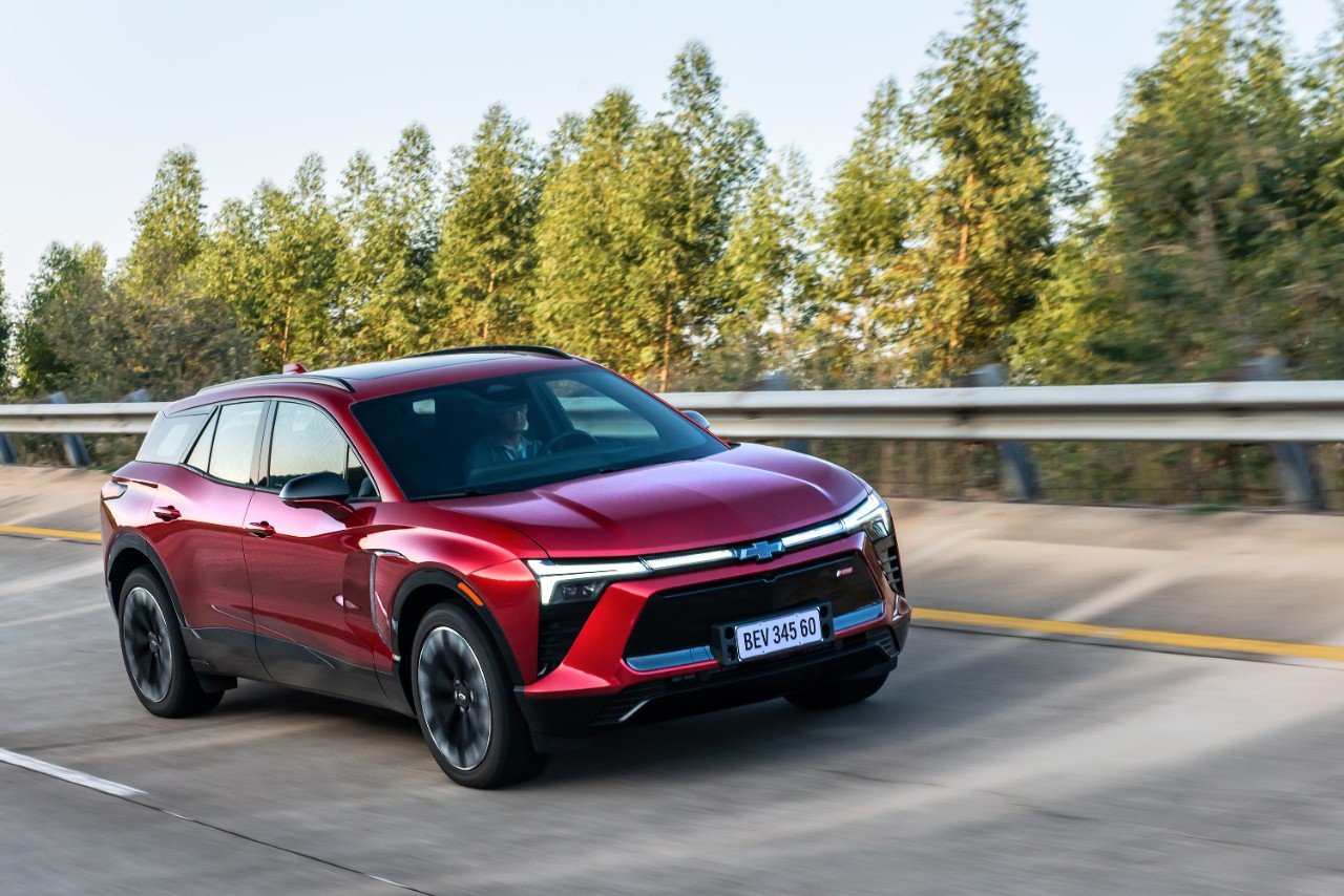 Blazer EV é o novo topo de gama da GM no Brasil
