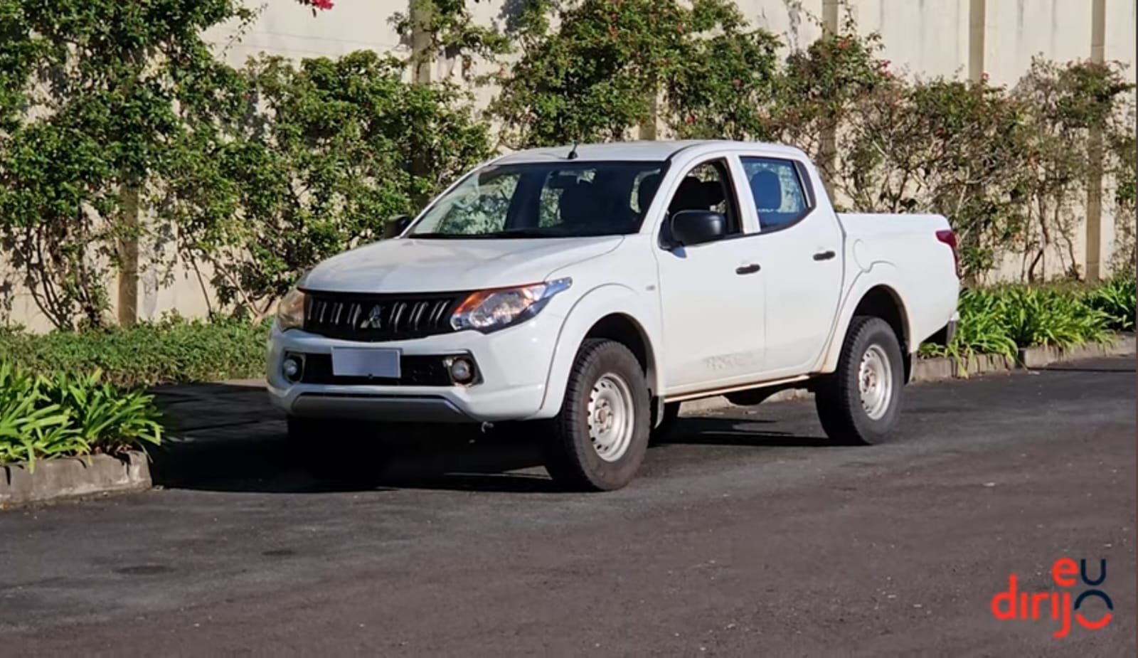 L200 Triton GL: versão de entrada é boa opção