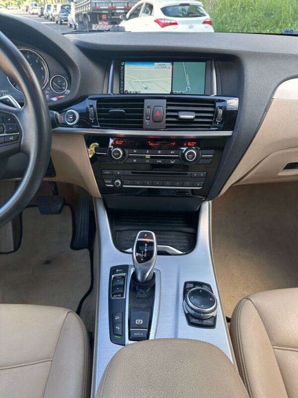BMW X4 xDrive 28i 2.0 Turbo 2015 - Image 8