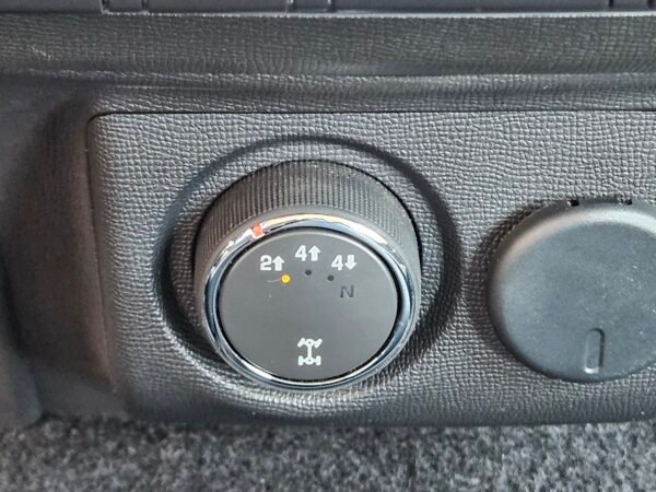 Chevrolet S10 LS cabine dupla 2.8 TDI 4x4 2024 - Image 13