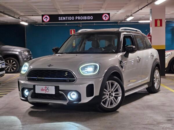 Mini Cooper Countryman S E ALL 4 Hybrid 1.5 turbo 2021 - Image 2