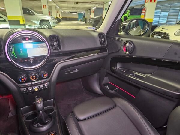 Mini Cooper Countryman S E ALL 4 Hybrid 1.5 turbo 2021 - Image 15