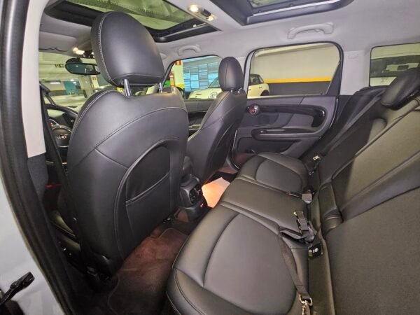 Mini Cooper Countryman S E ALL 4 Hybrid 1.5 turbo 2021 - Image 17