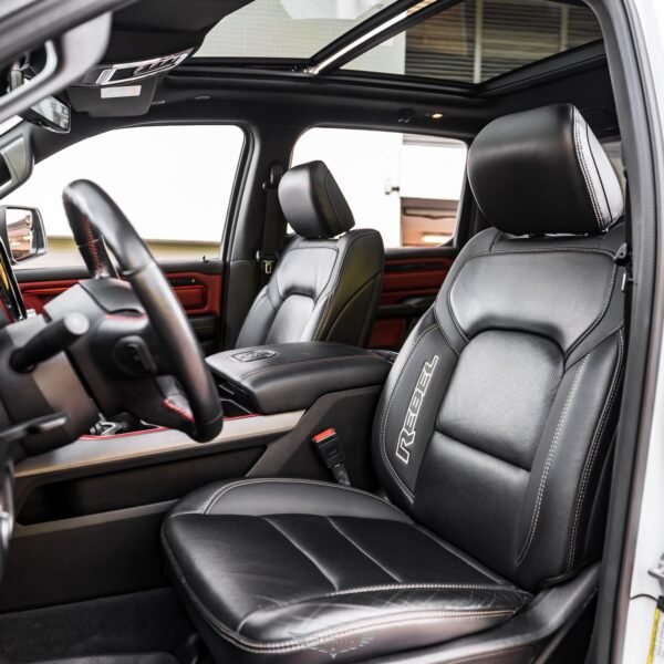 RAM 1500 Rebel 5.7 V8 2021 - Image 3